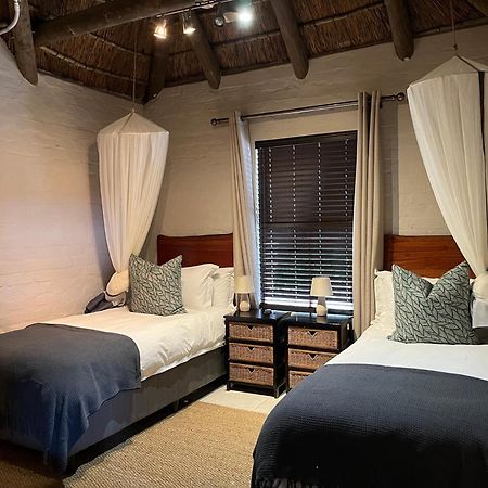 Mosaic Lagoon Lodge Stanford Esterno foto